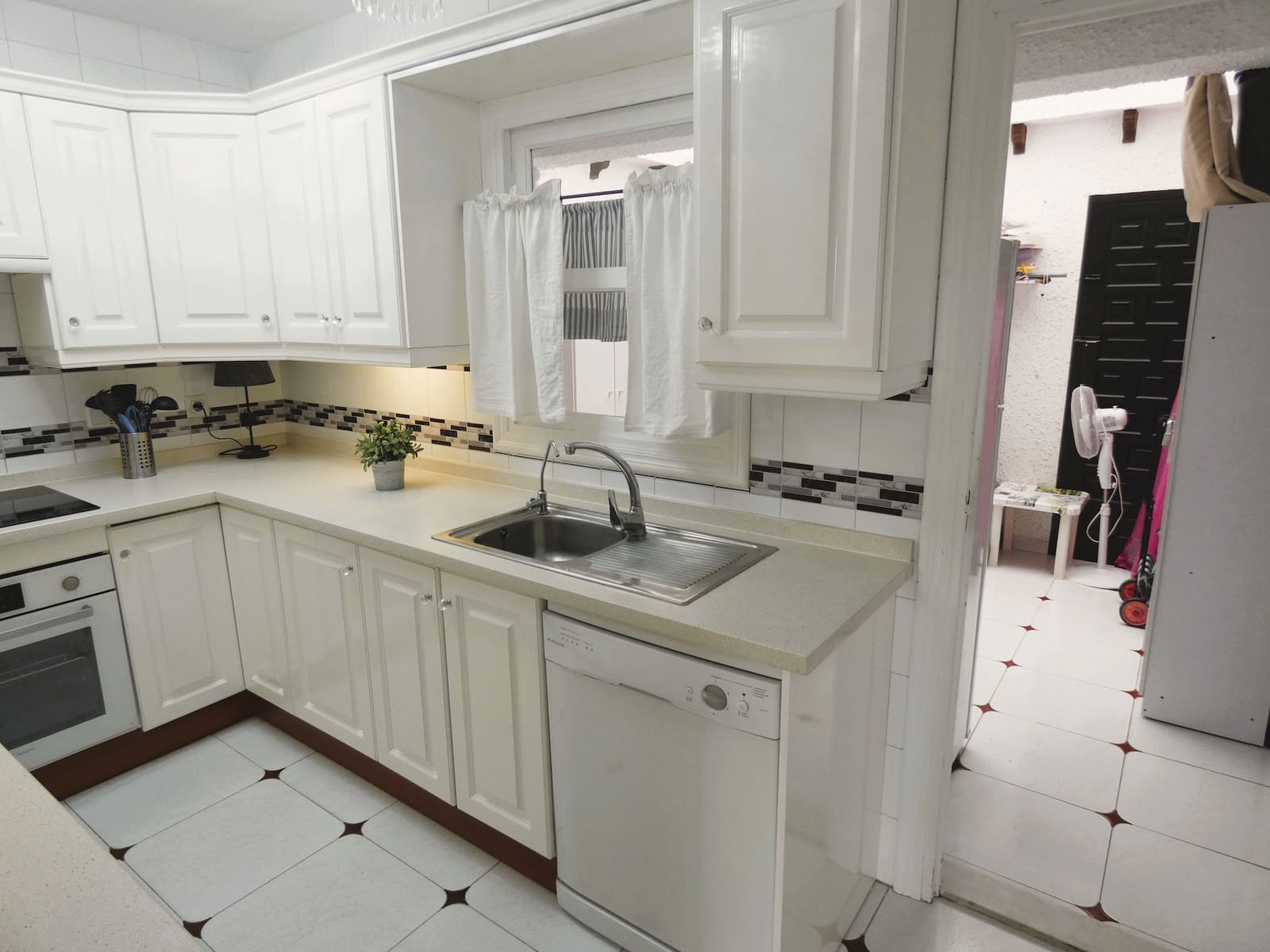 3 chambre Villa/Maison Mitoyenne à vendre à Cabo Roig avec piscine garage - 320 000 € (Ref: 10039236)