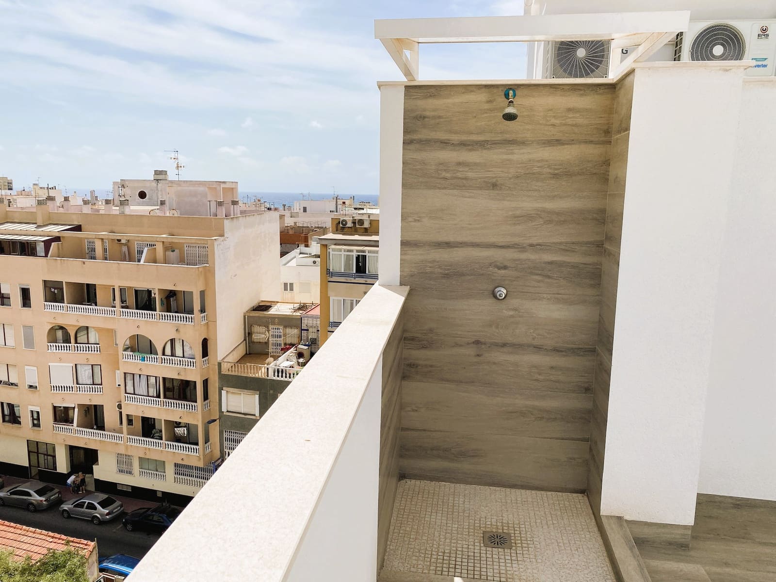 1 soveværelse Lejlighed til salg i Torrevieja med swimmingpool - € 209.000 (Ref: 10057602)