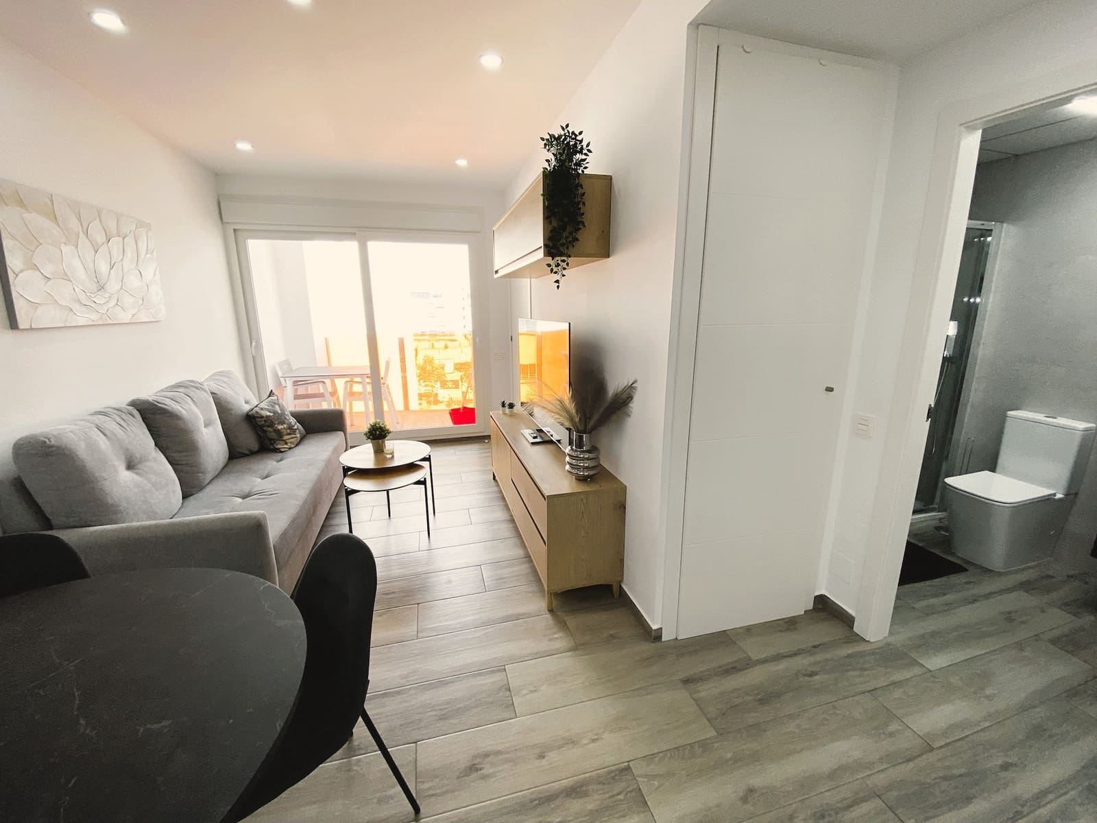 1 soveværelse Lejlighed til salg i Torrevieja med swimmingpool - € 209.000 (Ref: 10057602)