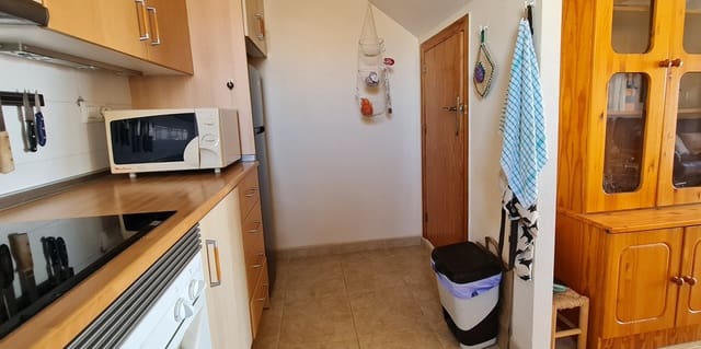 2 makuuhuone Omakotitalo myytävänä paikassa Aguas Nuevas, Torrevieja mukana uima-altaan 
autotalli - 219 900 € (Ref: 10085026)