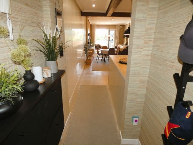 2 chambre Appartement à vendre à Playa de los Náufragos, Torrevieja avec piscine - 199 000 € (Ref: 10088669)