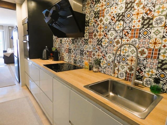 2 chambre Appartement à vendre à Playa de los Náufragos, Torrevieja avec piscine - 199 000 € (Ref: 10088669)