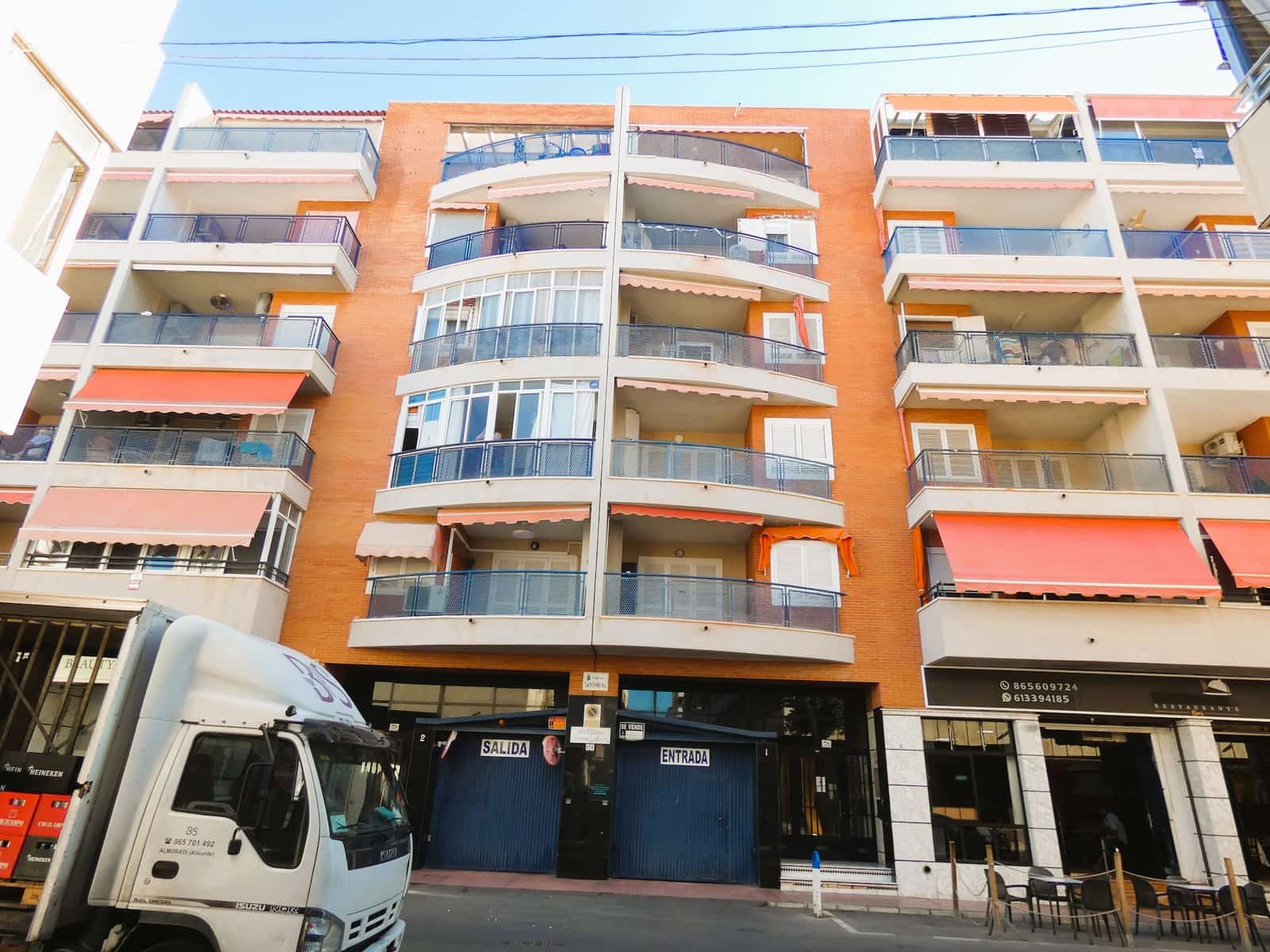 2 makuuhuone Huoneisto myytävänä paikassa Torrevieja mukana uima-altaan - 199 000 € (Ref: 10088669)