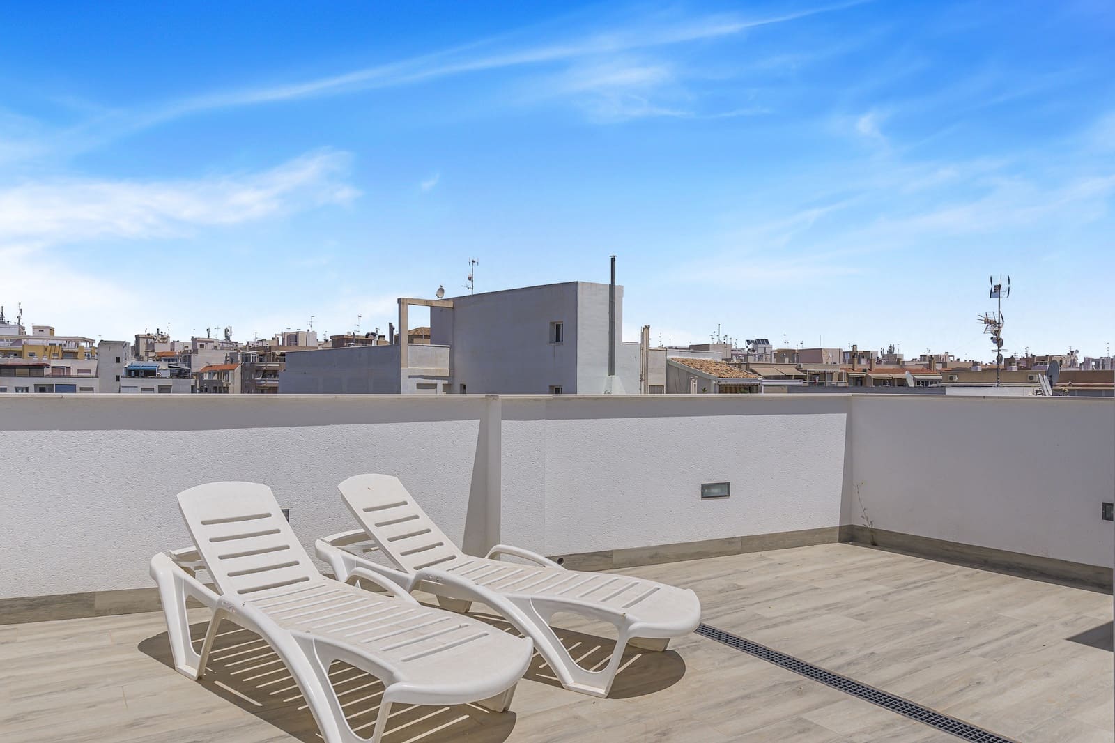 1 sovrum Radhus till salu i Torrevieja med pool - 239 000 € (Ref: 10095022)