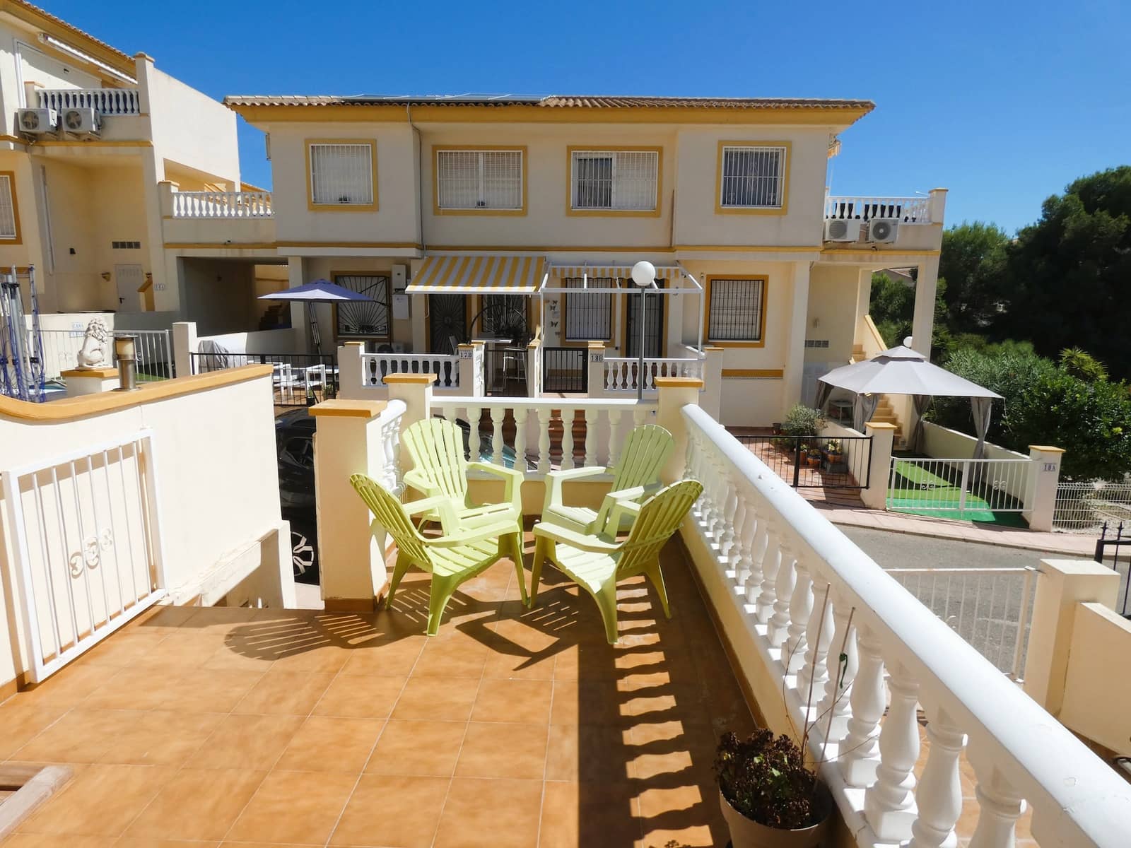 2 chambre Bungalow à vendre à Playa Flamenca avec piscine garage - 169 000 € (Ref: 10098804)