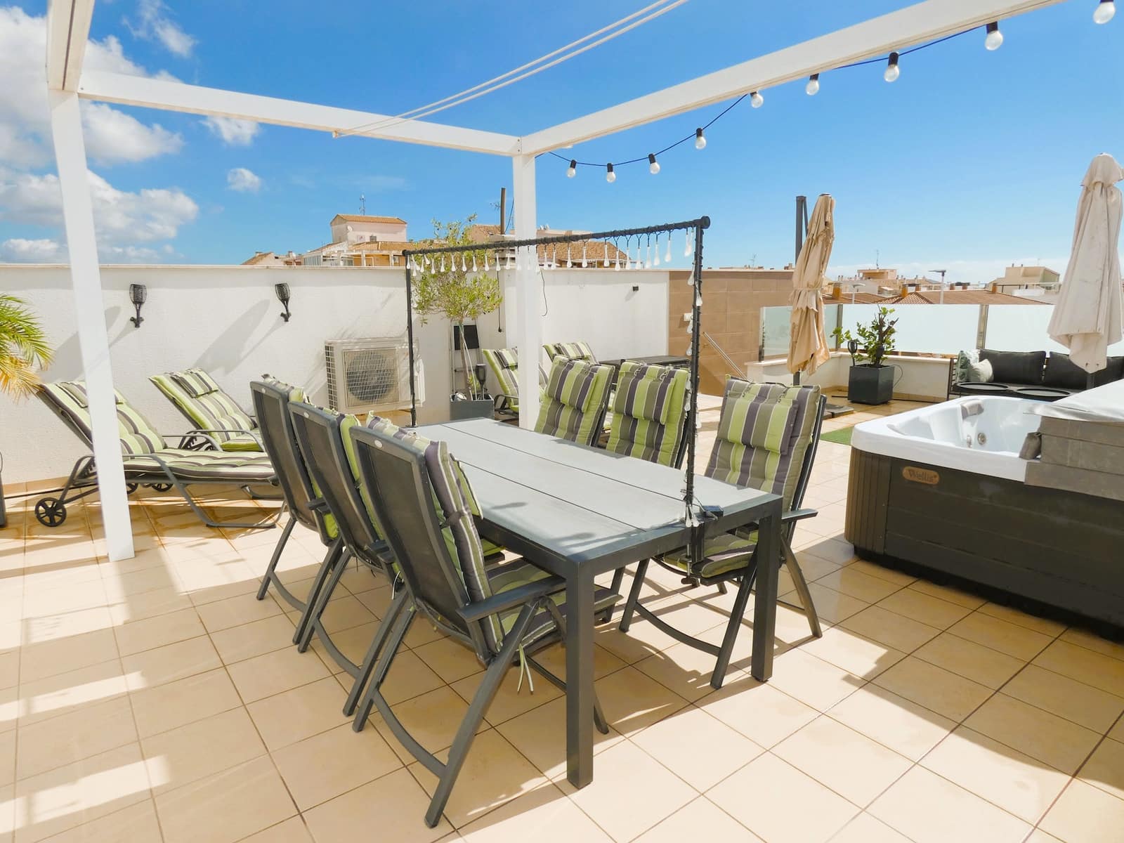 2 soveværelse Bungalow til salg i Pilar de la Horadada med swimmingpool garage - € 285.000 (Ref: 10101112)