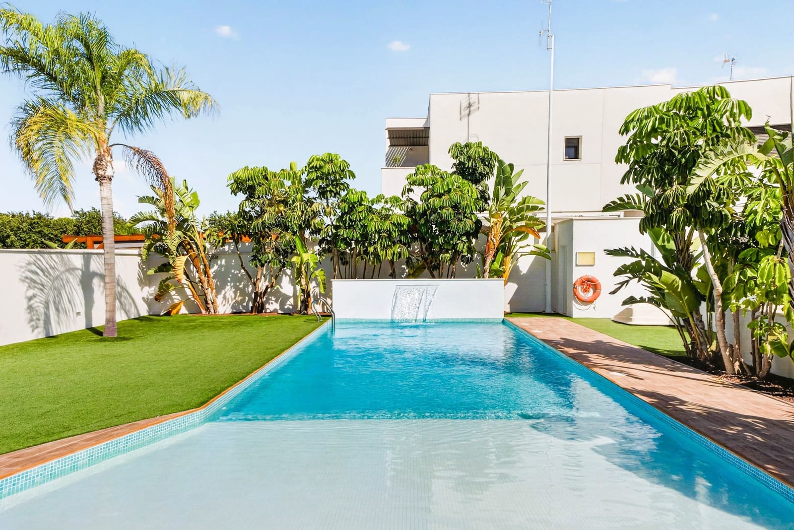 2 soveværelse Bungalow til salg i Pilar de la Horadada med swimmingpool garage - € 285.000 (Ref: 10101112)