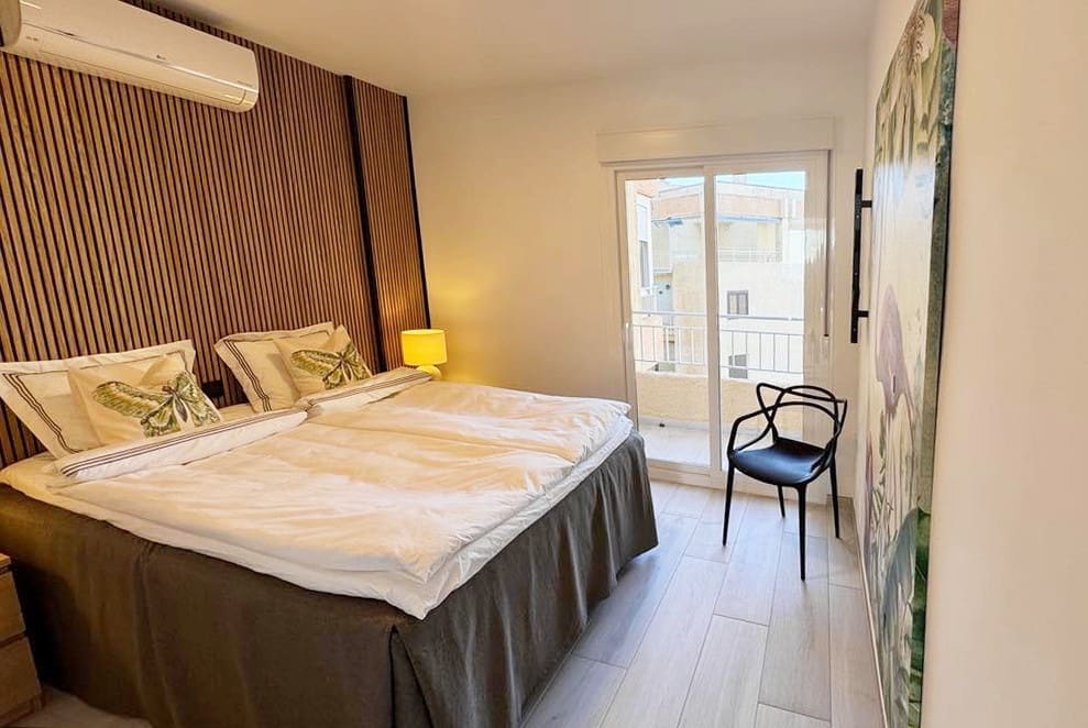 2 quarto Apartamento para venda em Torrevieja com piscina - 499 000 € (Ref: 10160263)