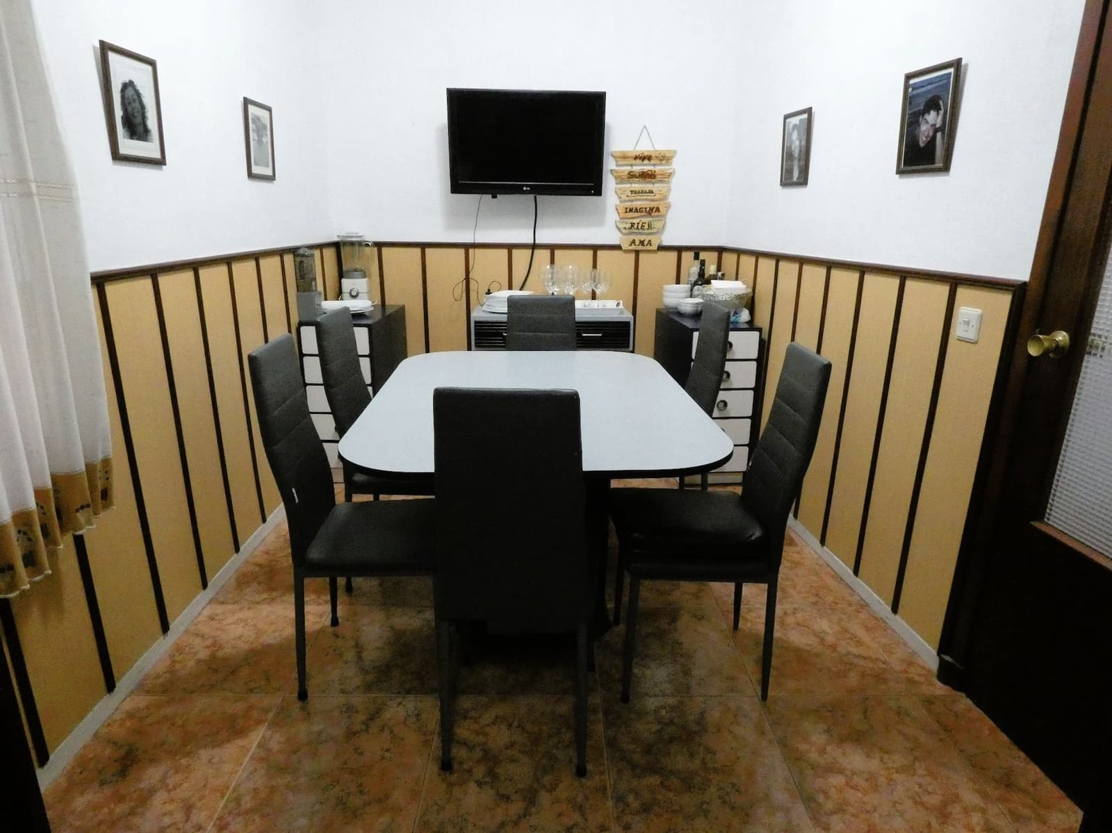 3 bedroom Apartment for sale in Torrevieja - € 295,000 (Ref: 8110154)