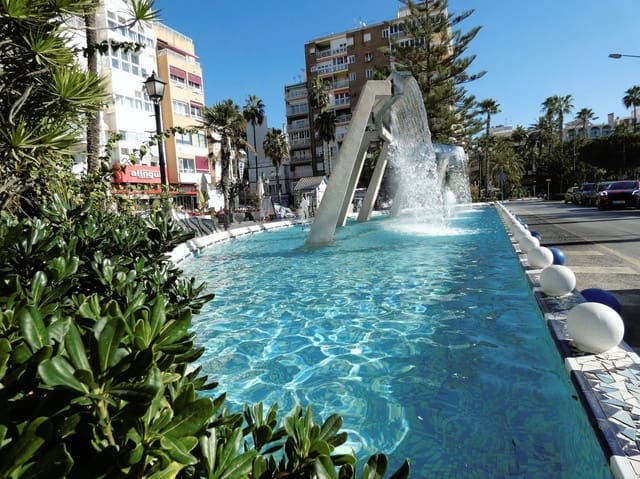 3 bedroom Apartment for sale in Centro - Muelle Pesquero, Torrevieja - € 295,000 (Ref: 8110154)