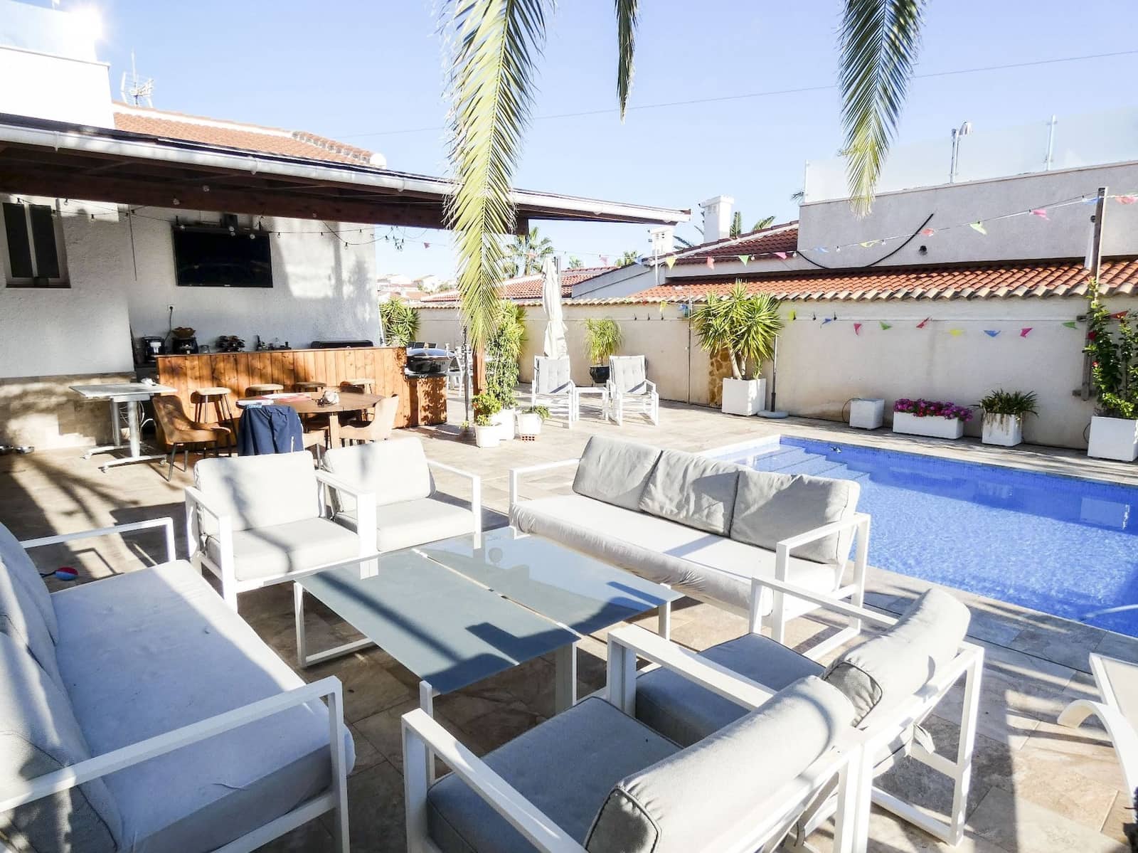 Chalet de 5 habitaciones en Ciudad Quesada en venta con piscina garaje - 469.000 € (Ref: 8635731)