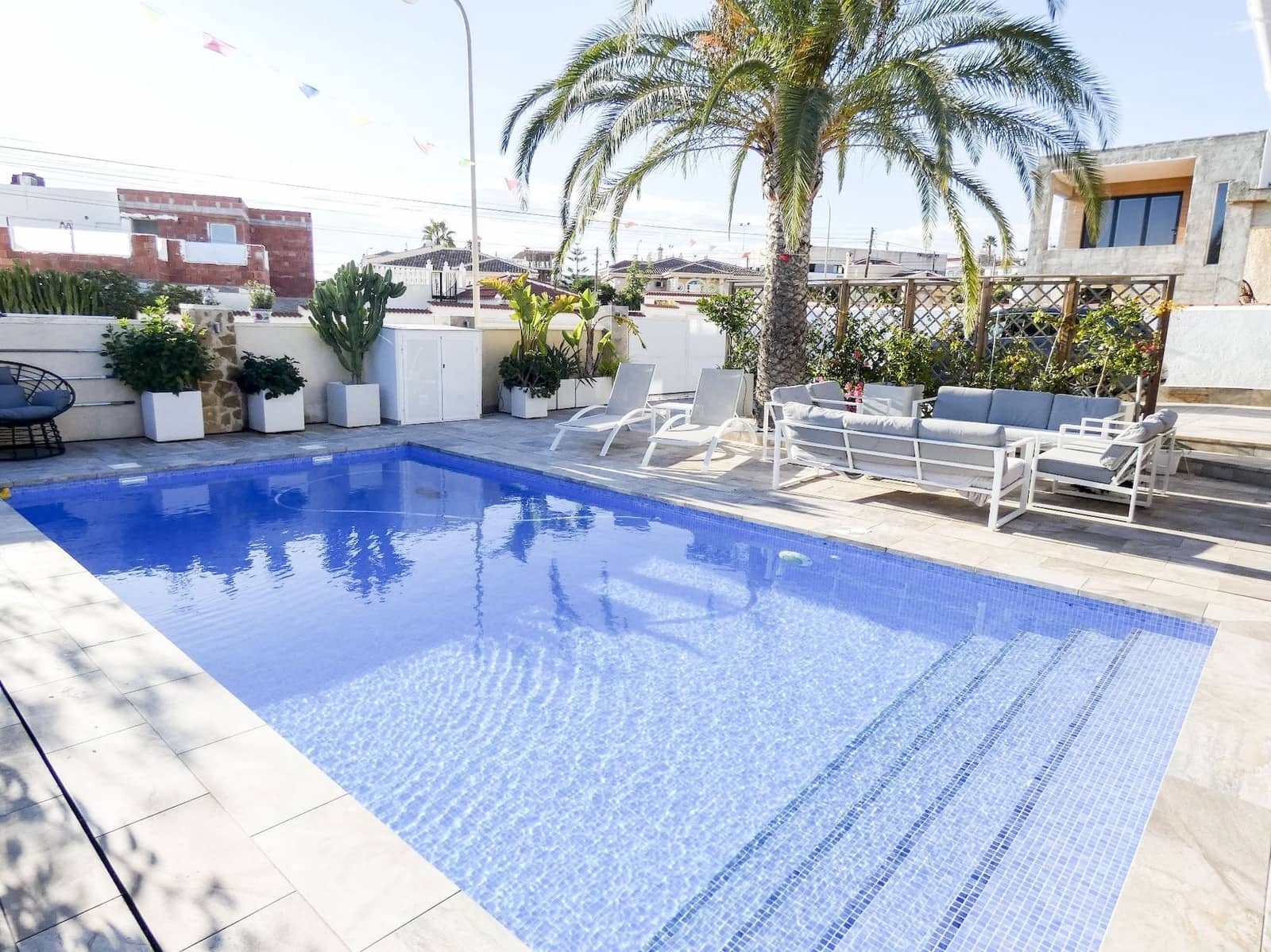 Chalet de 5 habitaciones en Ciudad Quesada en venta con piscina garaje - 469.000 € (Ref: 8635731)