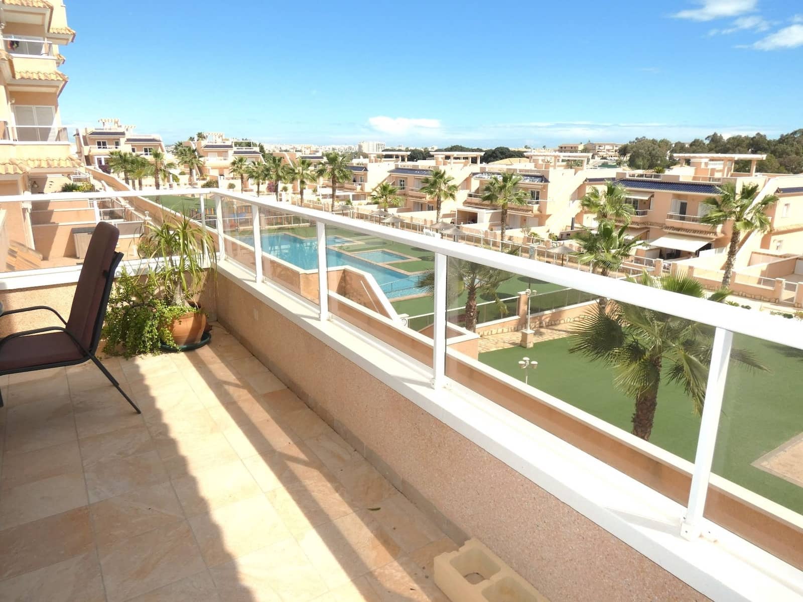 3 sovrum Lägenhet till salu i Punta Prima med pool garage - 339 000 € (Ref: 8887037)