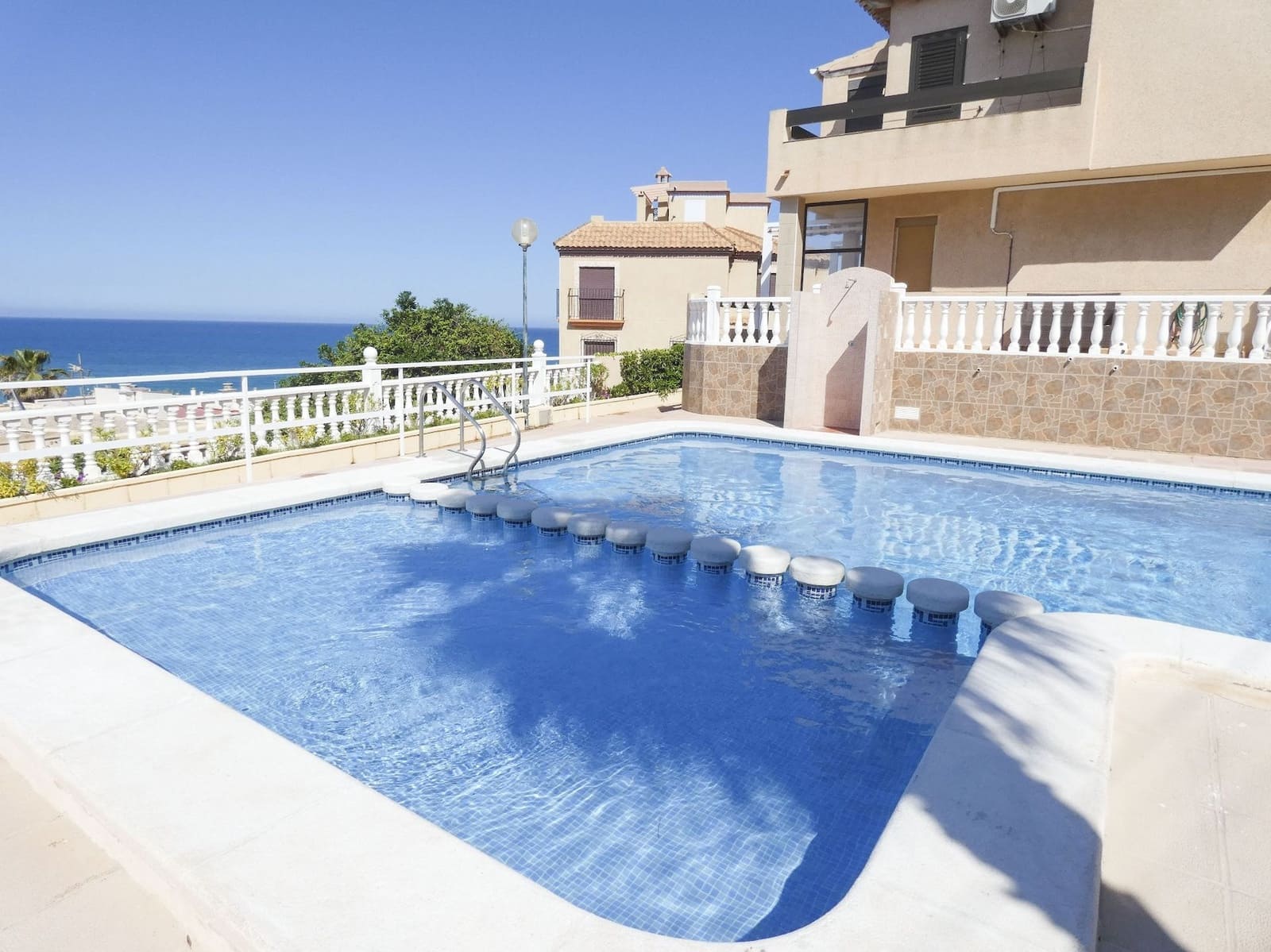 2 sovrum Lägenhet till salu i La Mata med pool - 270 000 € (Ref: 9030805)