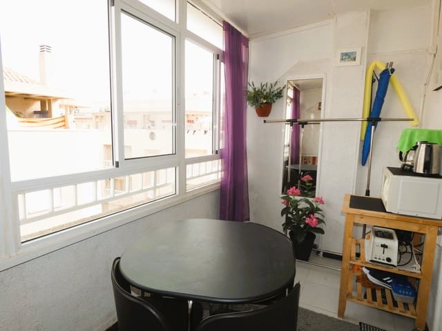 Apartamento de 2 habitaciones en Avenida Habaneras - Curva de Palangre, Torrevieja en venta - 110.000 € (Ref: 9203413)