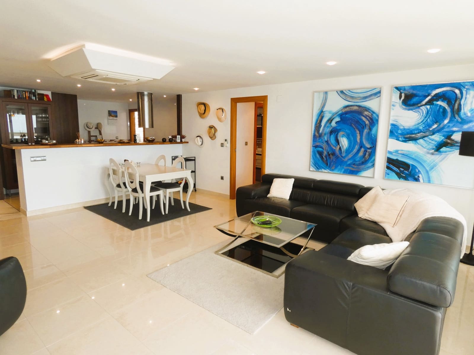 3 sovrum Lägenhet till salu i Torrevieja med garage - 520 000 € (Ref: 9256226)