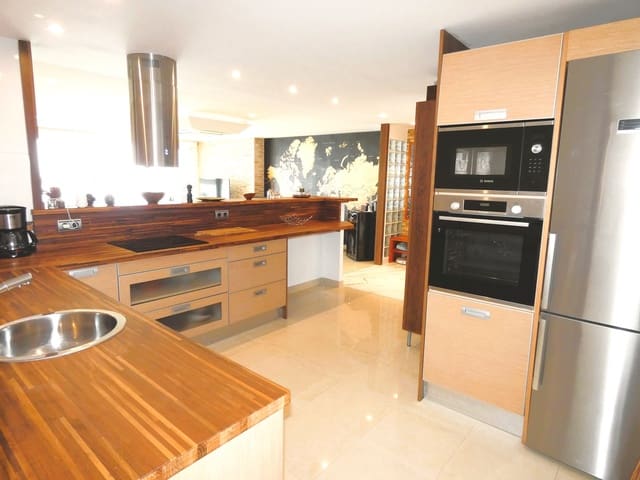 3 soverom Leilighet til salgs i Playa del Cura, Torrevieja med garasje - € 520 000 (Ref: 9256226)