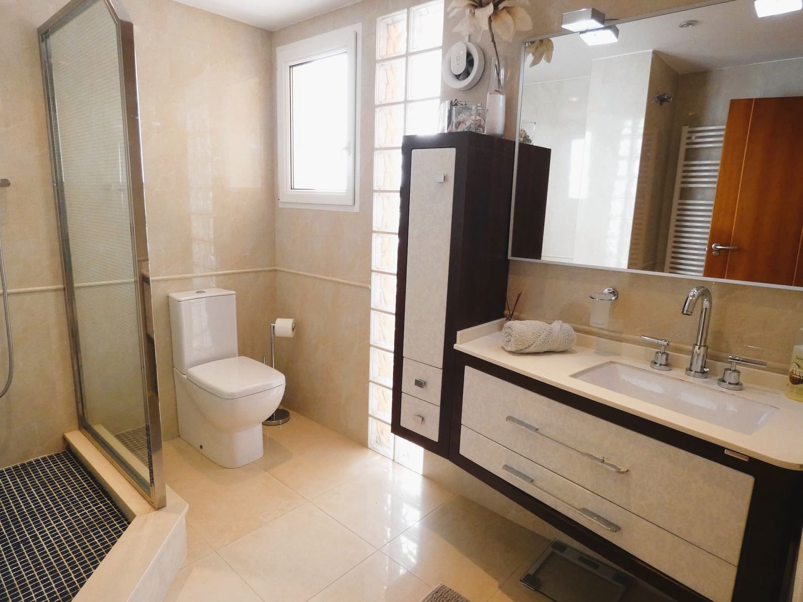 3 sovrum Lägenhet till salu i Torrevieja med garage - 520 000 € (Ref: 9256226)