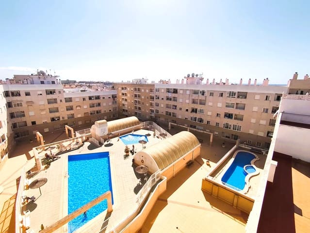 2 soveværelse Lejlighed til salg i El Molino, Torrevieja med swimmingpool garage - € 139.000 (Ref: 9272852)