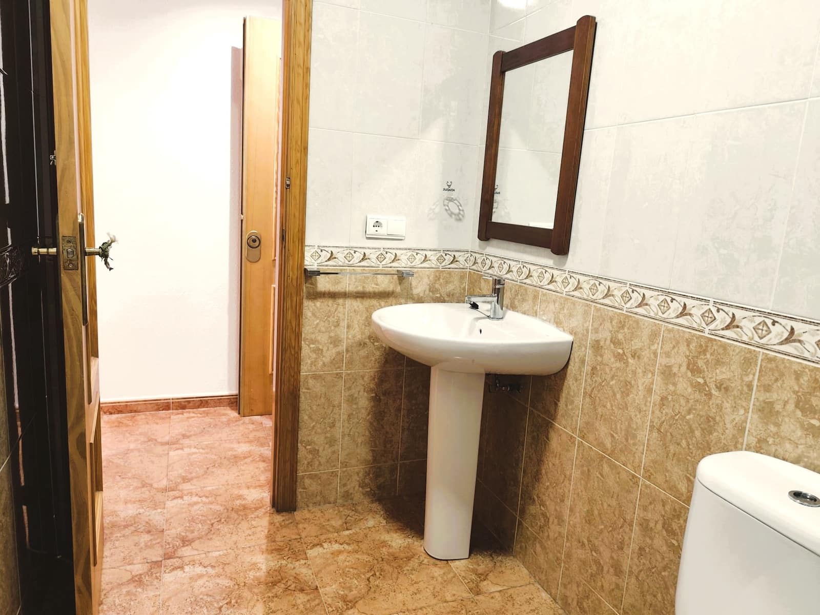 2 quarto Apartamento para venda em Torrevieja com piscina garagem - 139 000 € (Ref: 9272852)