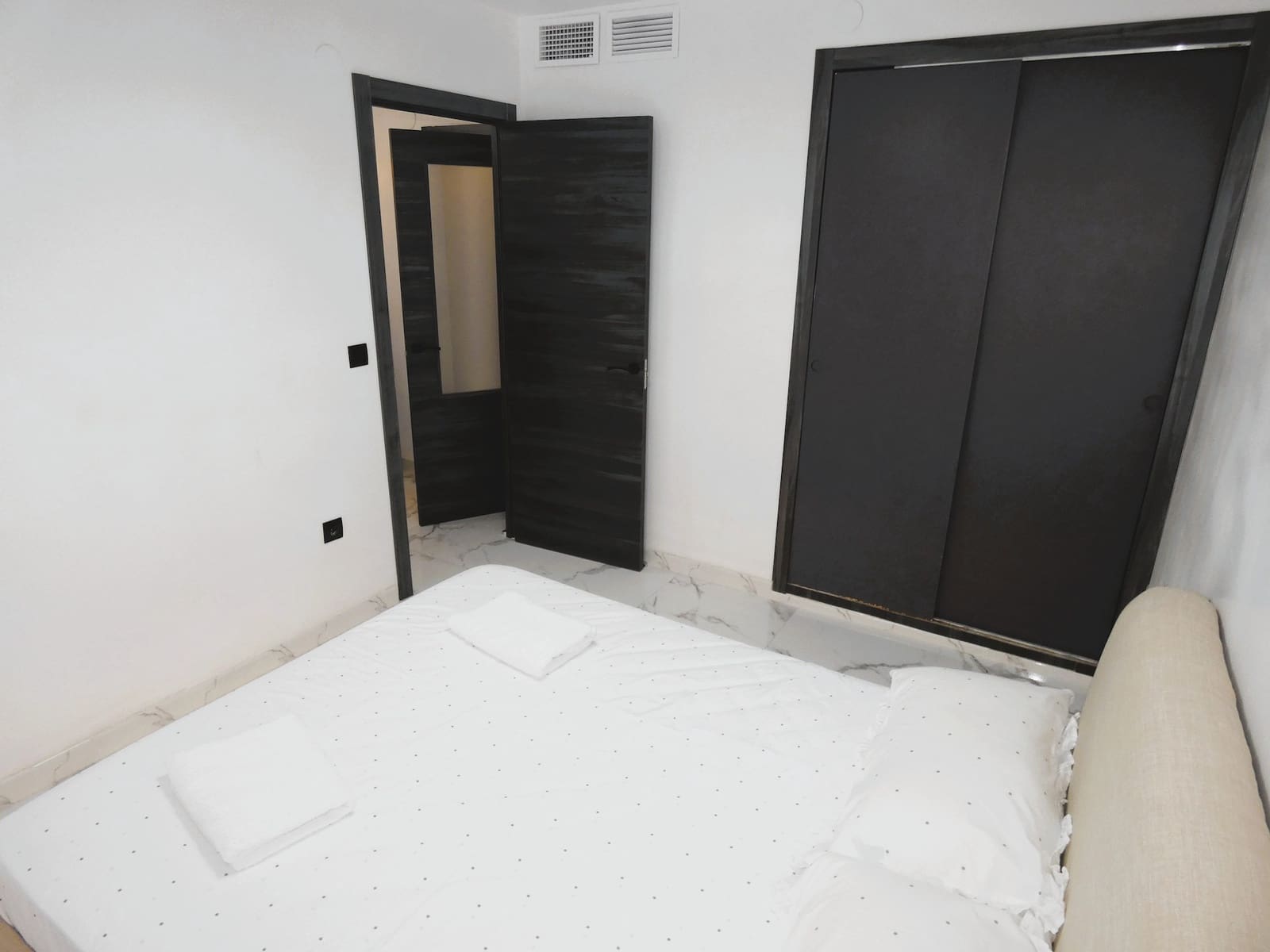 3 sovrum Lägenhet till salu i Torrevieja - 187 000 € (Ref: 9331304)