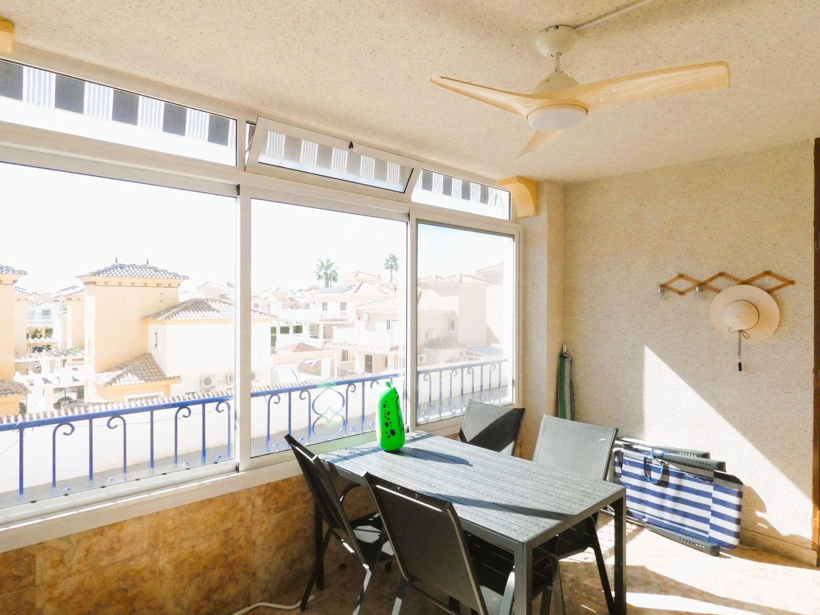 2 sovrum Lägenhet till salu i Orihuela Costa med pool garage - 139 000 € (Ref: 9336929)