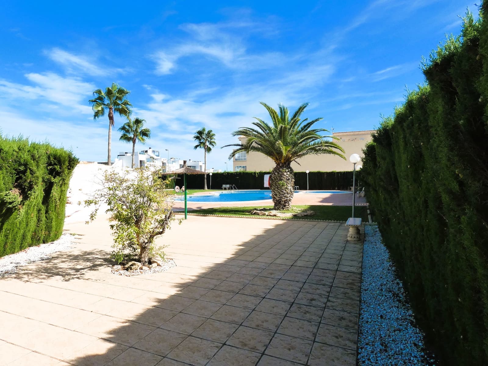 2 sovrum Lägenhet till salu i Orihuela Costa med pool garage - 139 000 € (Ref: 9336929)