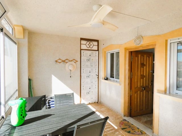 2 sovrum Lägenhet till salu i Punta Prima, Orihuela med pool garage - 139 000 € (Ref: 9336929)