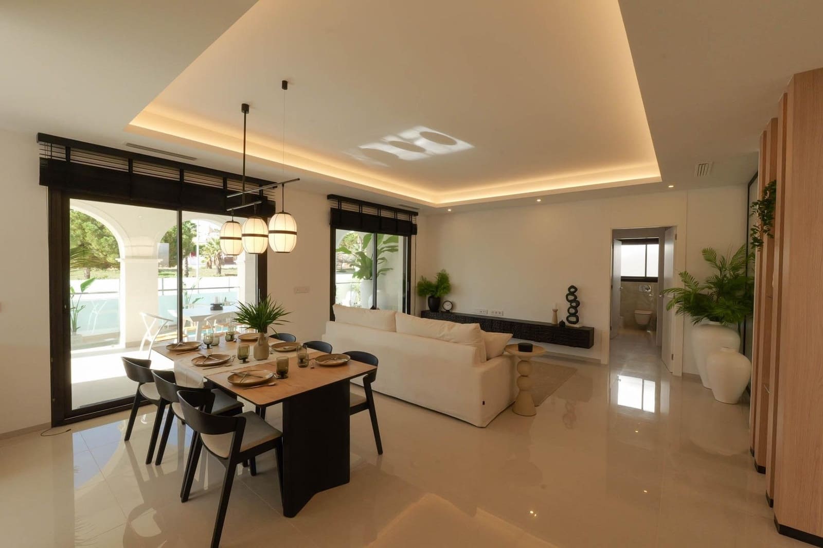 3 bedroom Villa for sale in Rojales with pool garage - € 871,162 (Ref: 9402571)