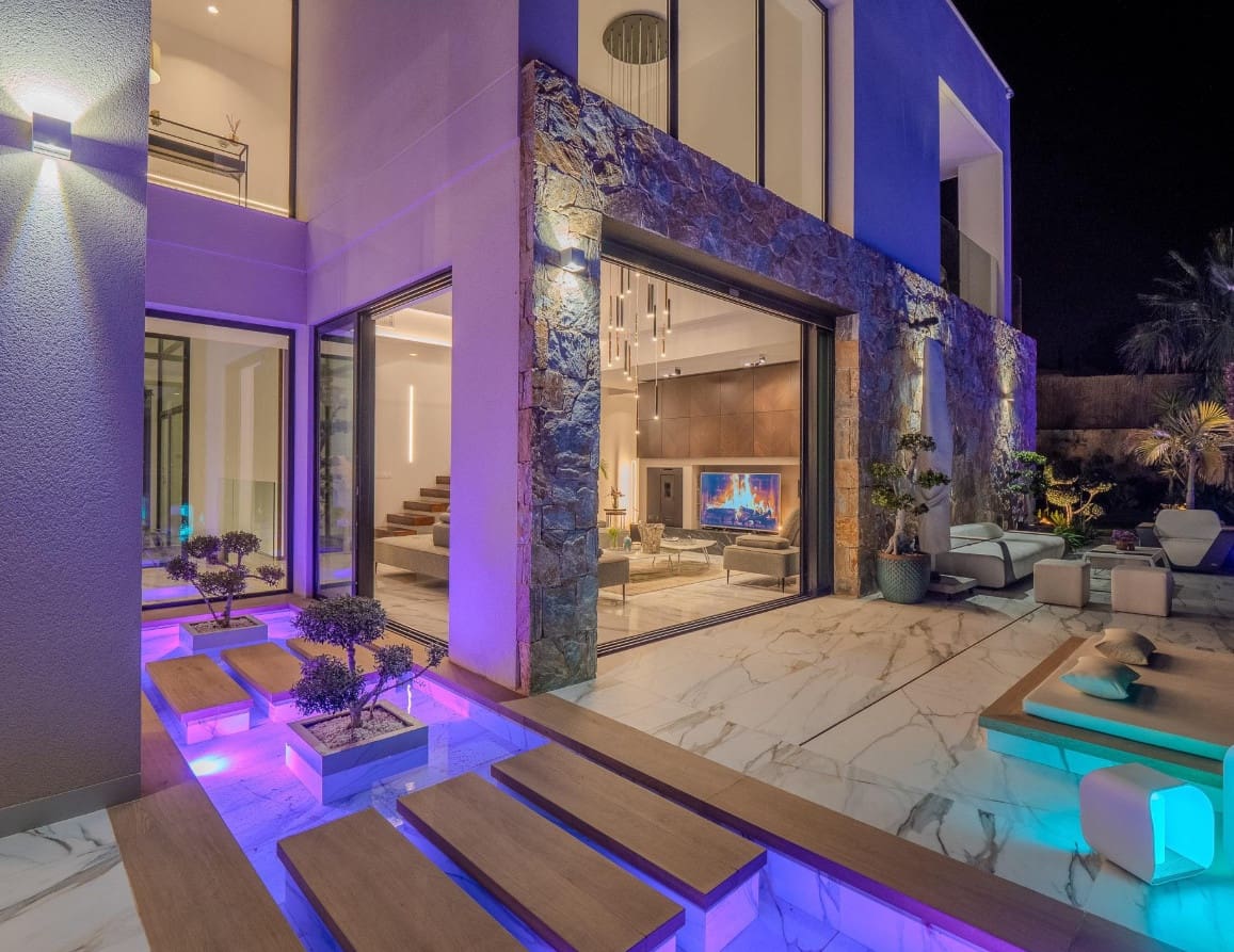 4 quarto Moradia para venda em Orihuela Costa com piscina garagem - 2 880 000 € (Ref: 9417735)