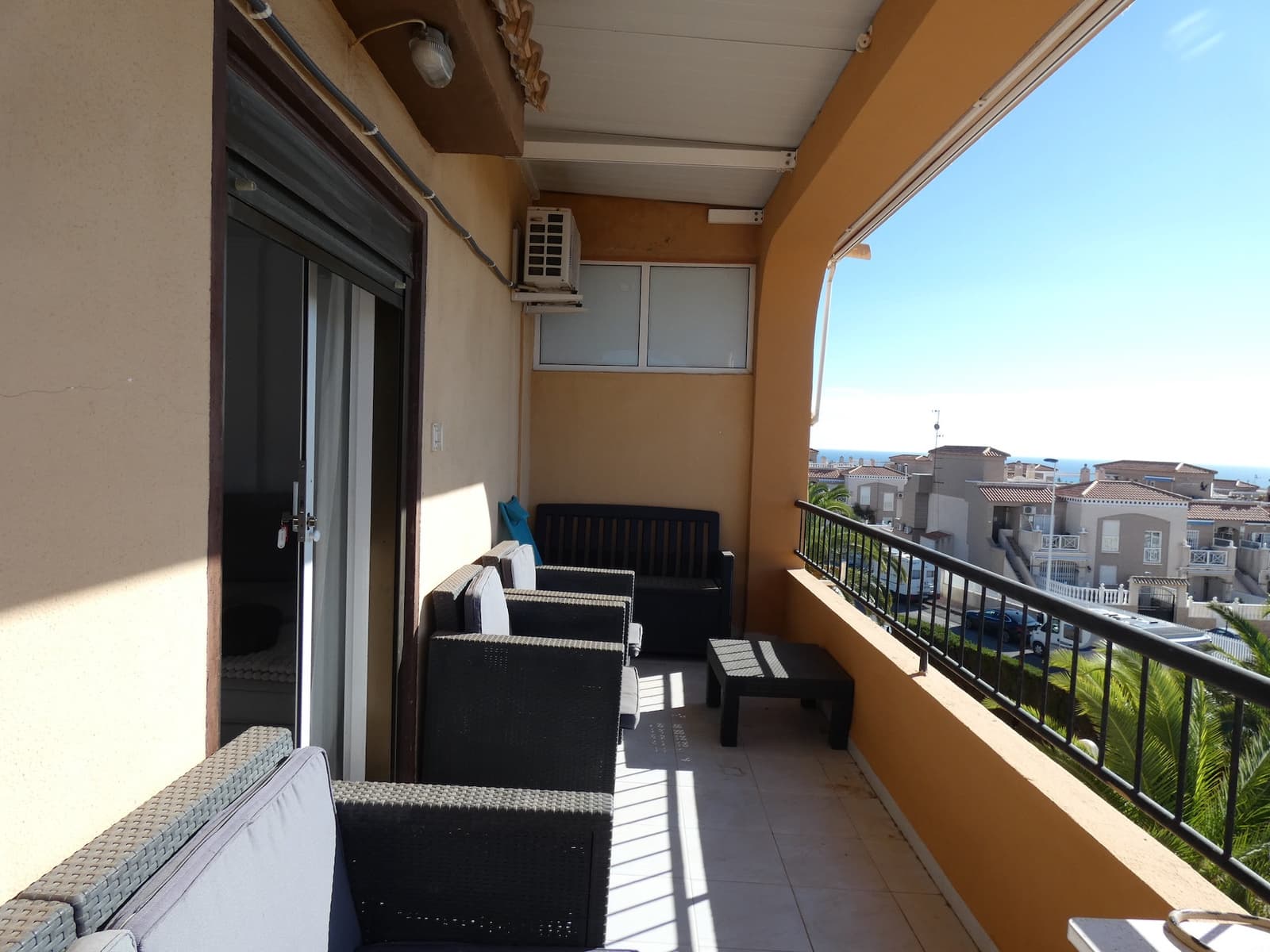 Apartamento de 3 habitaciones en La Mata en venta con piscina garaje - 179.000 € (Ref: 9438812)