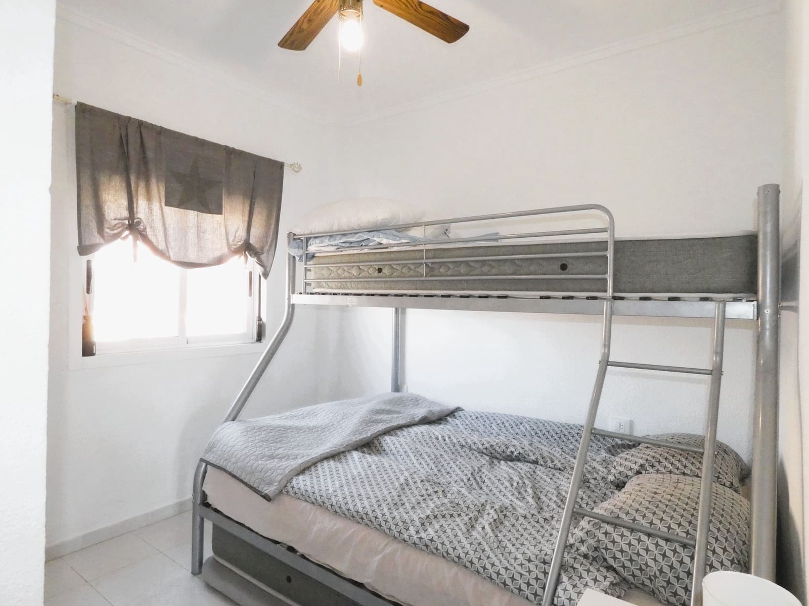 Apartamento de 3 habitaciones en La Mata en venta con piscina garaje - 179.000 € (Ref: 9438812)