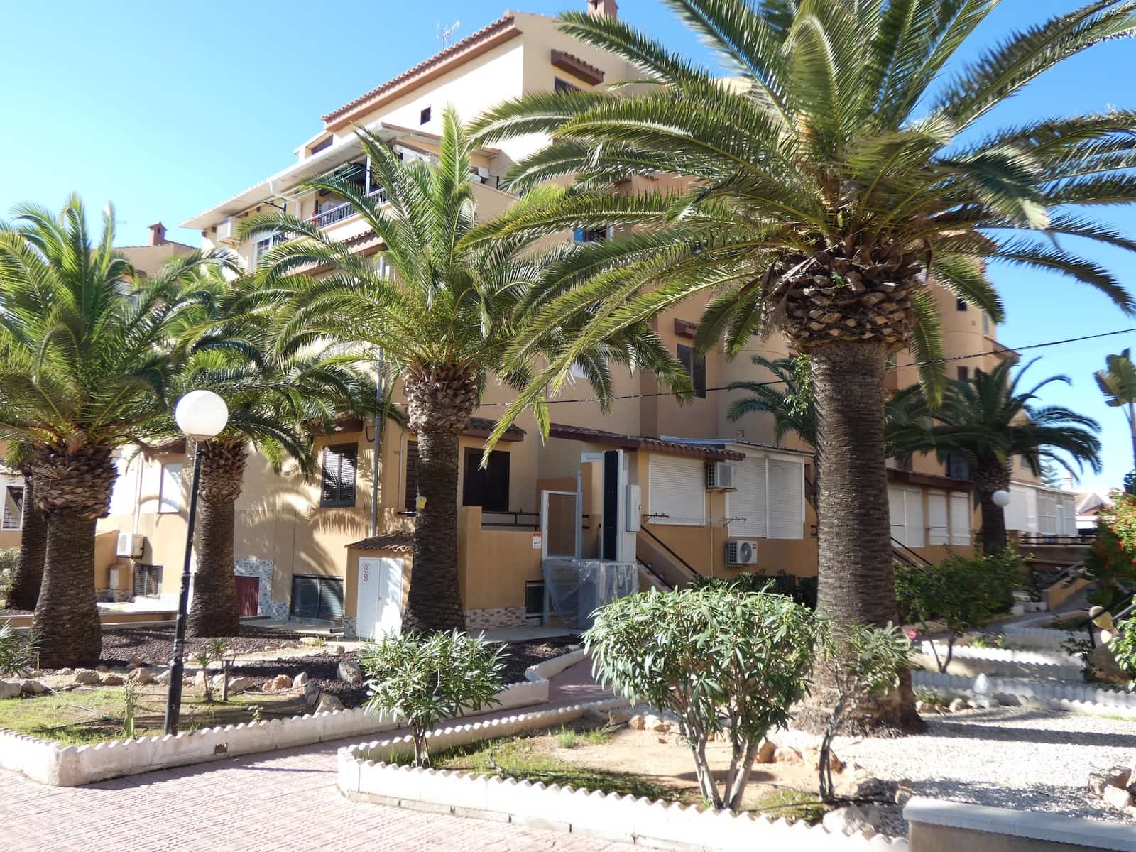 Apartamento de 3 habitaciones en La Mata en venta con piscina garaje - 179.000 € (Ref: 9438812)