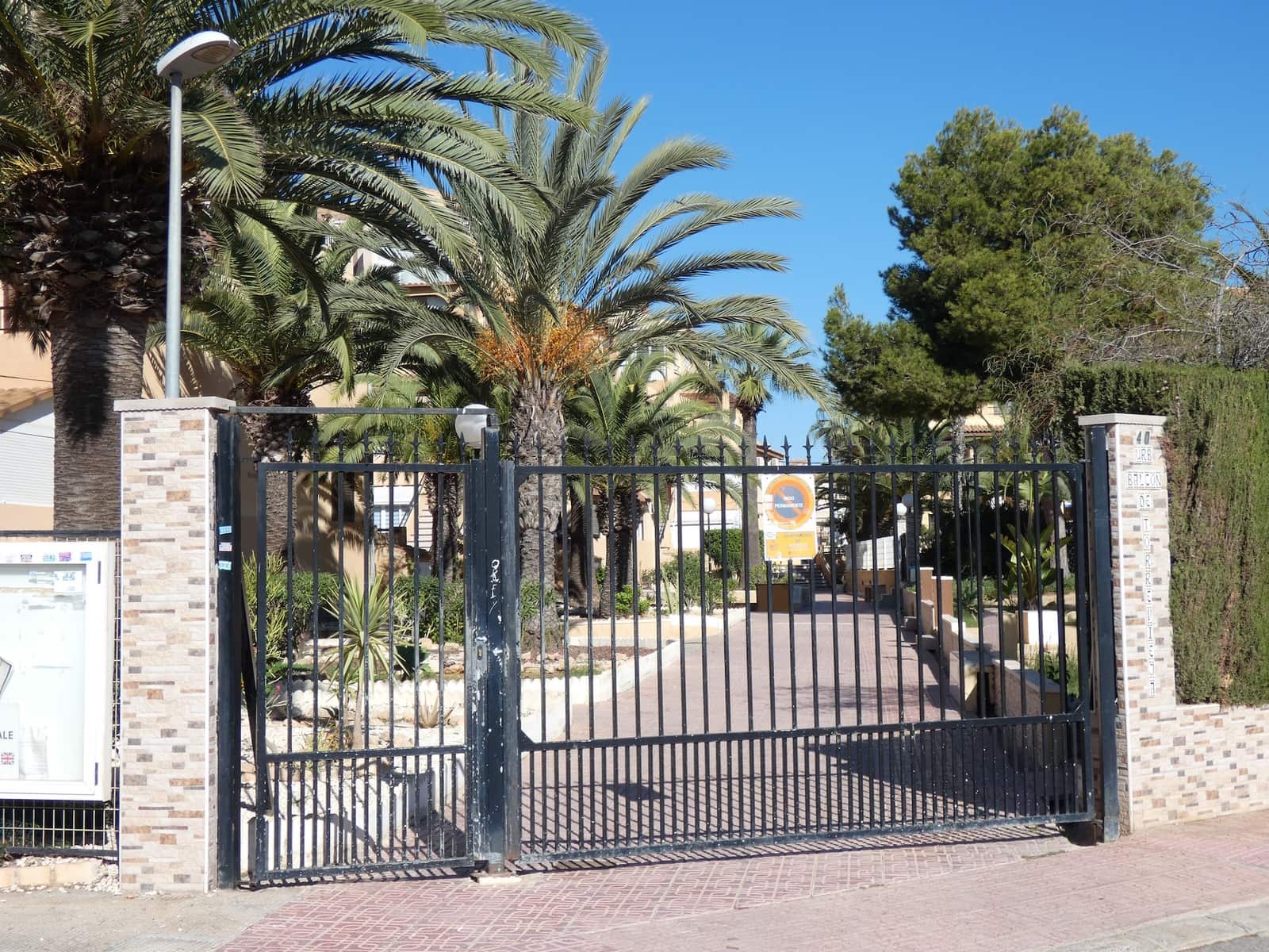 Apartamento de 3 habitaciones en La Mata en venta con piscina garaje - 179.000 € (Ref: 9438812)