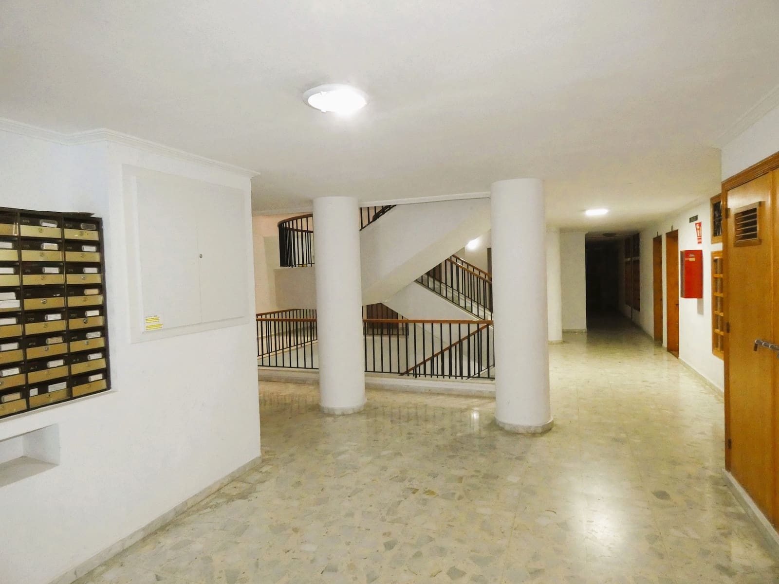 2 sovrum Lägenhet till salu i Torrevieja med pool garage - 199 000 € (Ref: 9438813)