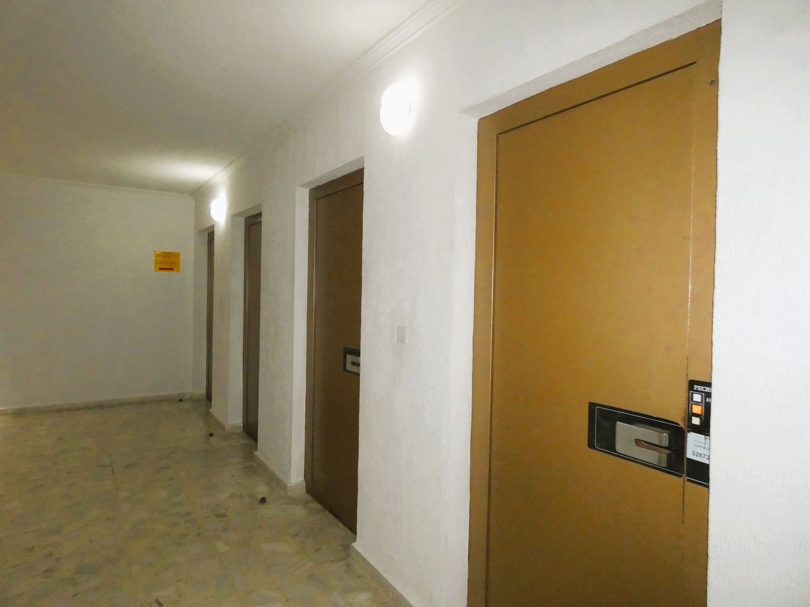 2 sovrum Lägenhet till salu i Torrevieja med pool garage - 199 000 € (Ref: 9438813)