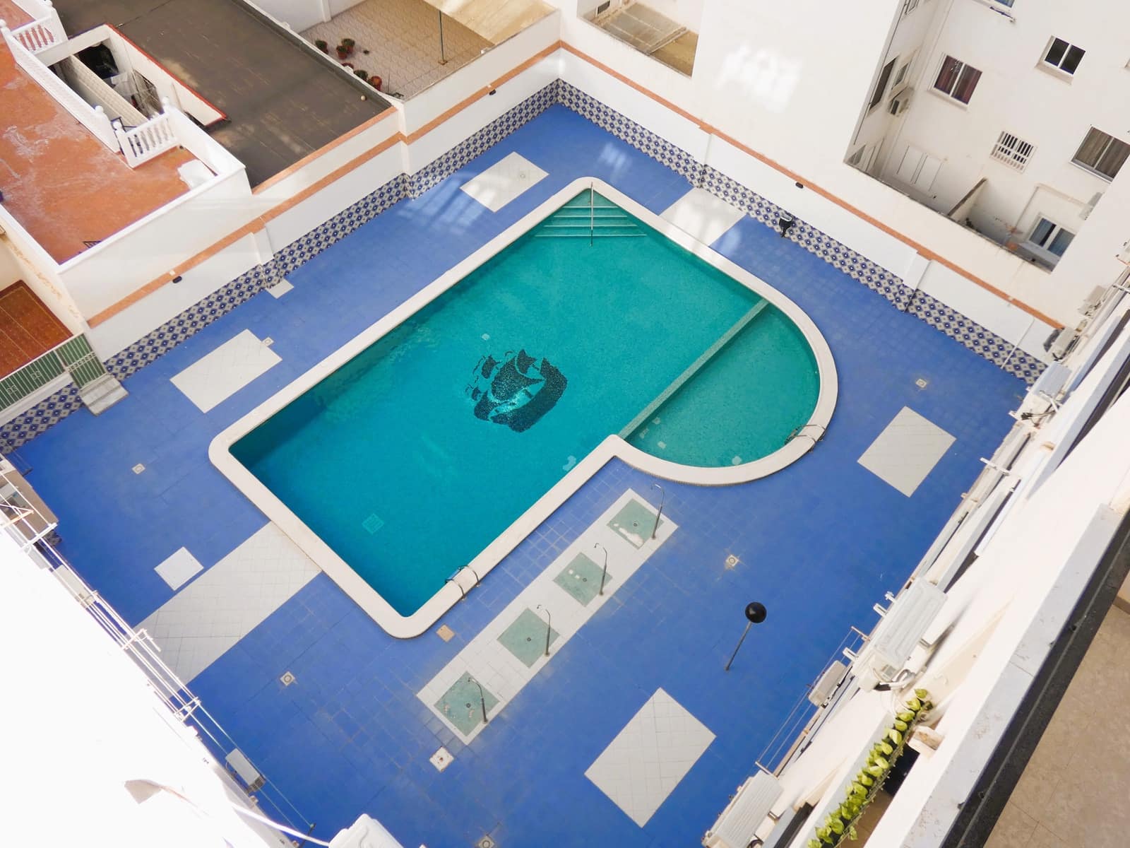 2 sovrum Lägenhet till salu i Torrevieja med pool garage - 199 000 € (Ref: 9438813)