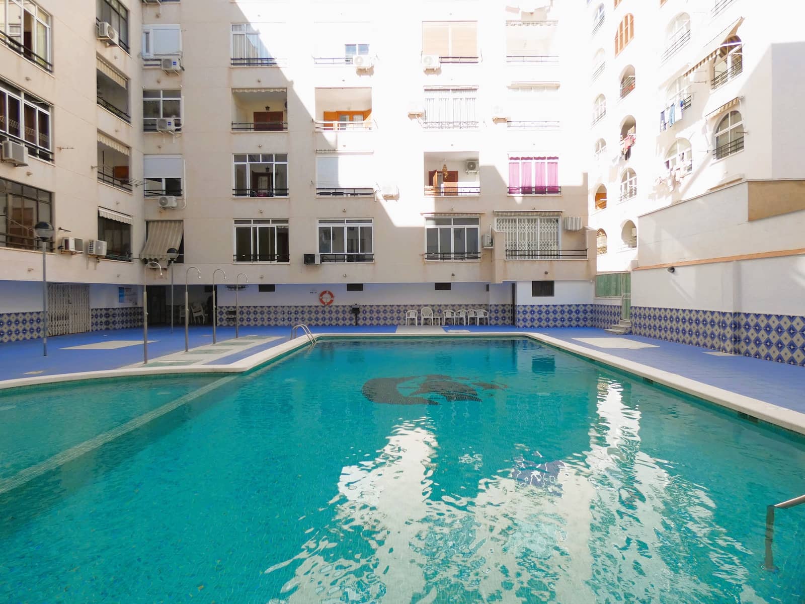 2 sovrum Lägenhet till salu i Torrevieja med pool garage - 199 000 € (Ref: 9438813)