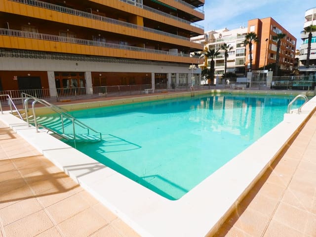 3 soveværelse Lejlighed til salg i Playa de los Náufragos, Torrevieja med swimmingpool - € 339.000 (Ref: 9444889)