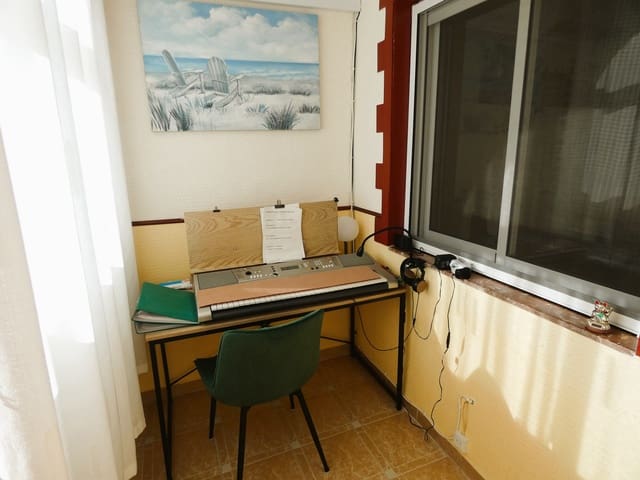 4 camera da letto Casa in vendita in El Chaparral - La Siesta - La Torreta, Torrevieja con piscina garage - 229.900 € (Rif: 9467777)