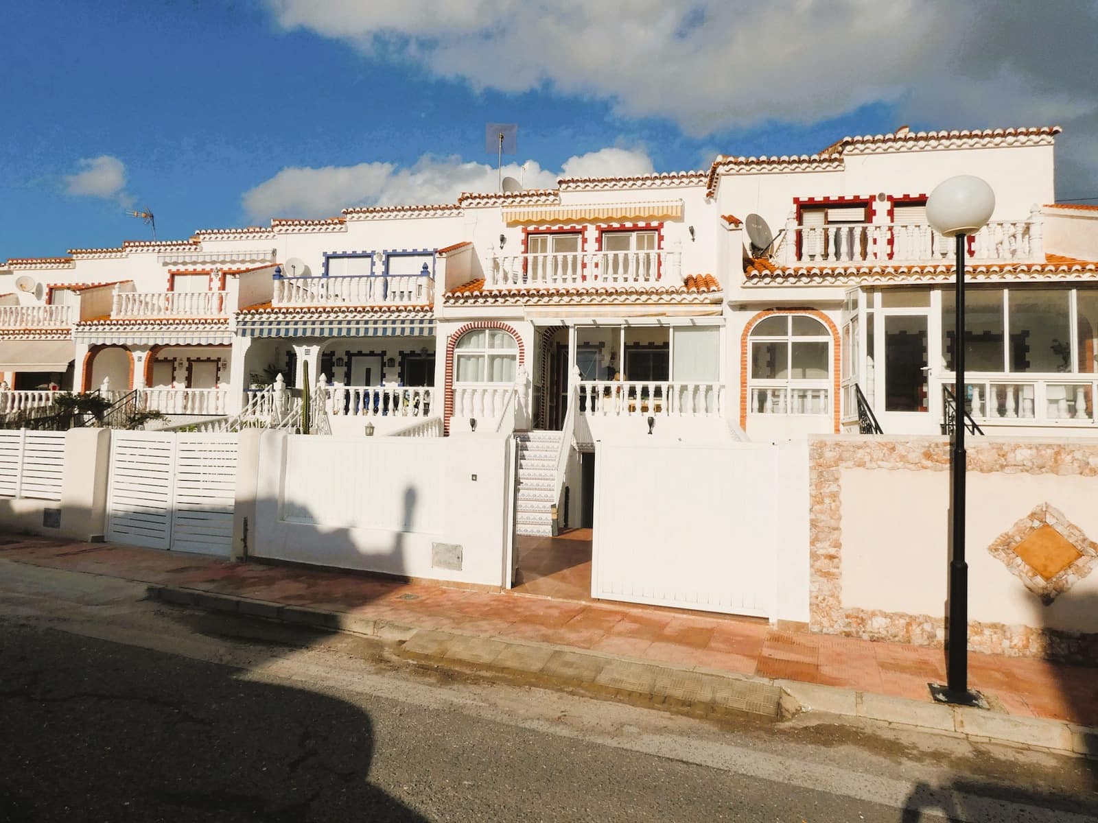 4 camera da letto Casa in vendita in Torrevieja con piscina garage - 229.900 € (Rif: 9467777)