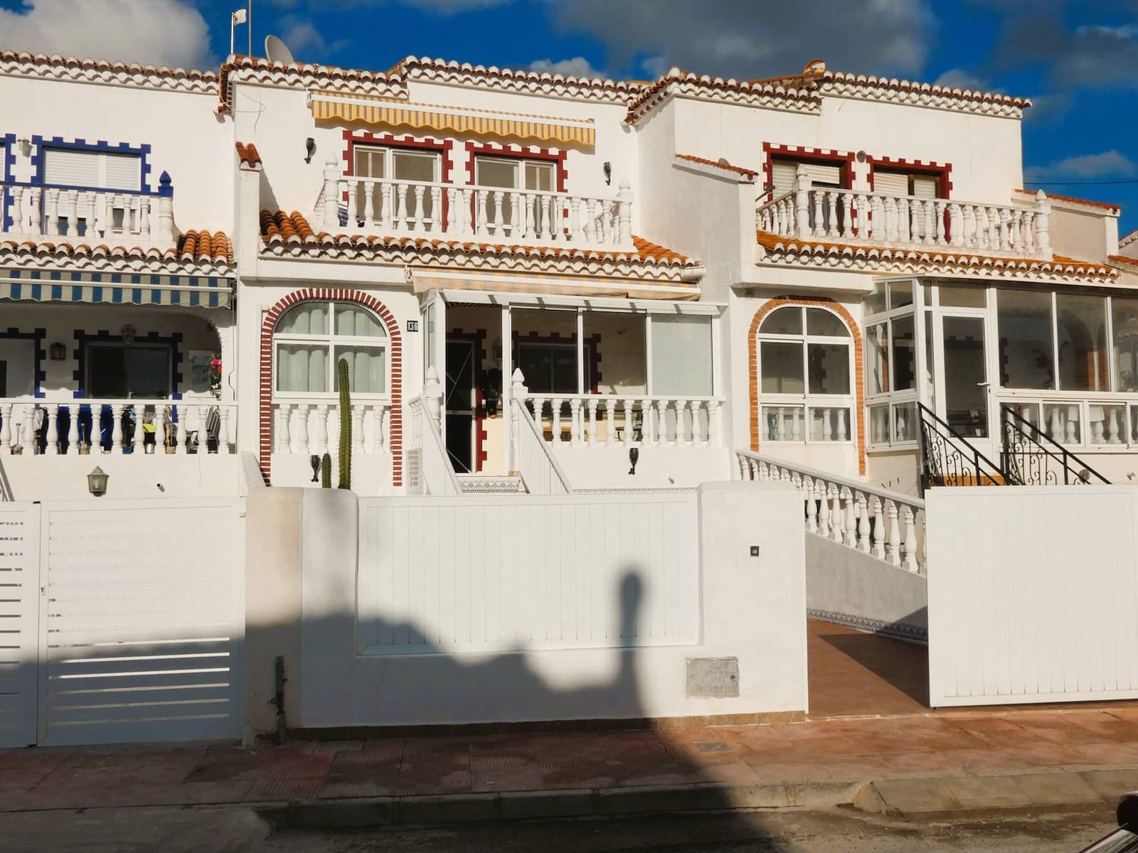 4 camera da letto Casa in vendita in Torrevieja con piscina garage - 229.900 € (Rif: 9467777)