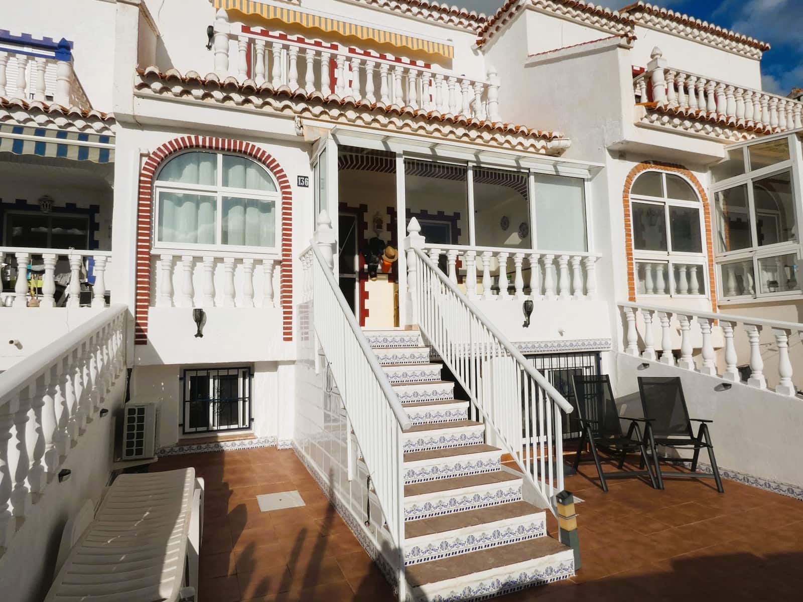 4 camera da letto Casa in vendita in Torrevieja con piscina garage - 229.900 € (Rif: 9467777)