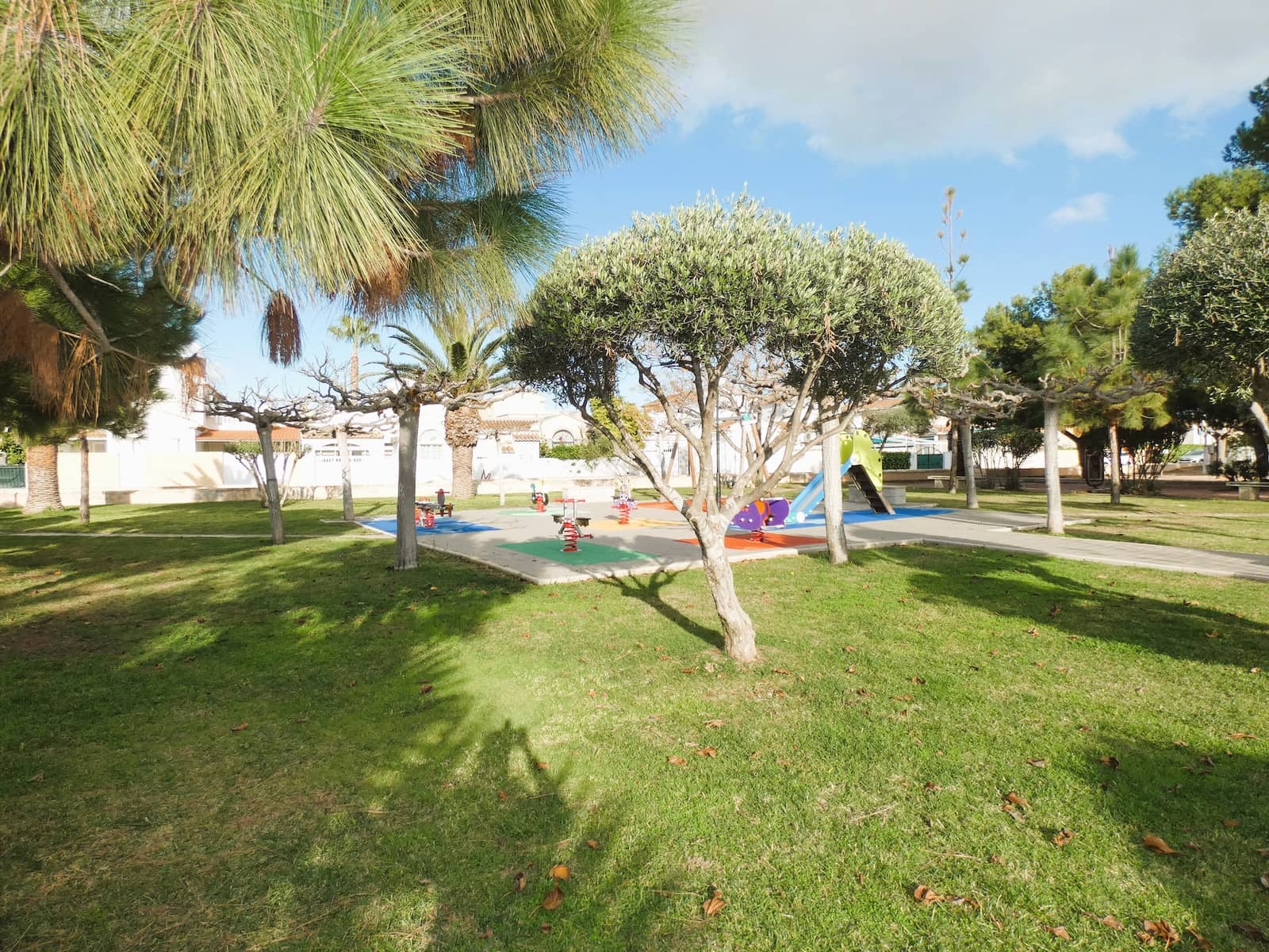4 camera da letto Casa in vendita in Torrevieja con piscina garage - 229.900 € (Rif: 9467777)