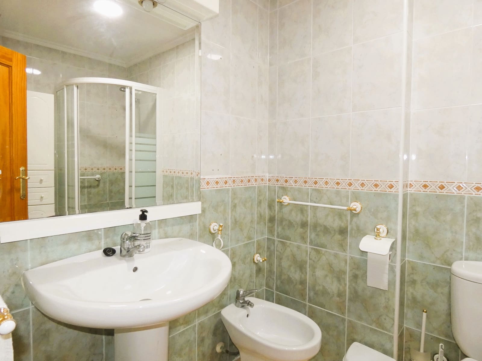 2 Zimmer Apartment zu verkaufen in Torrevieja - 165.000 € (Ref: 9517885)