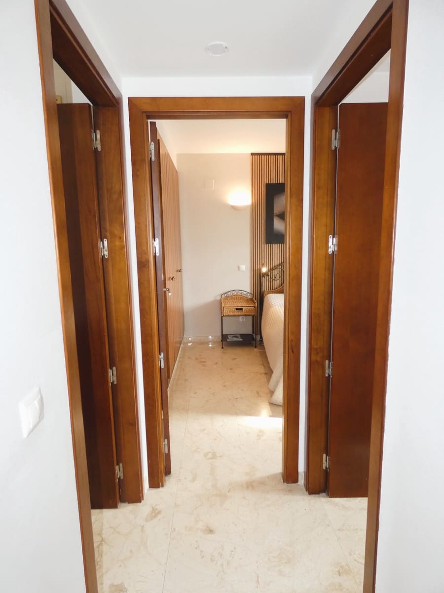 2 soverom Leilighet til salgs i Punta Prima med svømmebasseng garasje - € 375 000 (Ref: 9522853)