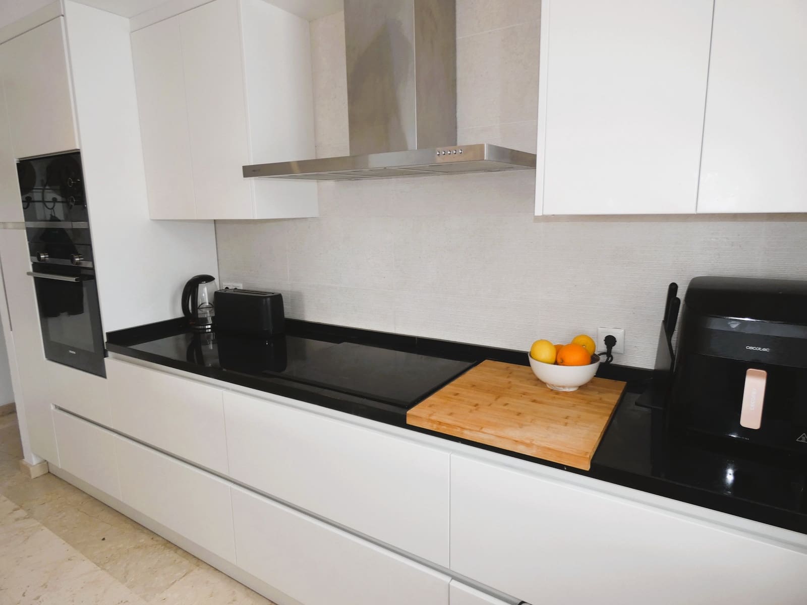 2 soverom Leilighet til salgs i Punta Prima med svømmebasseng garasje - € 375 000 (Ref: 9522853)