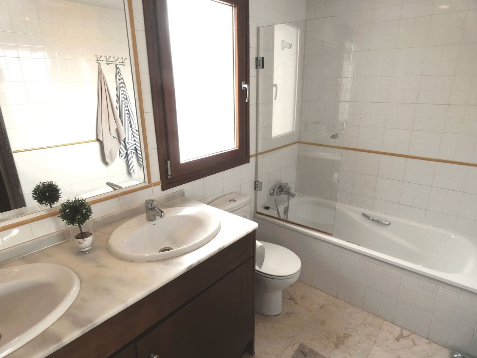 2 soverom Leilighet til salgs i Punta Prima med svømmebasseng garasje - € 375 000 (Ref: 9522853)