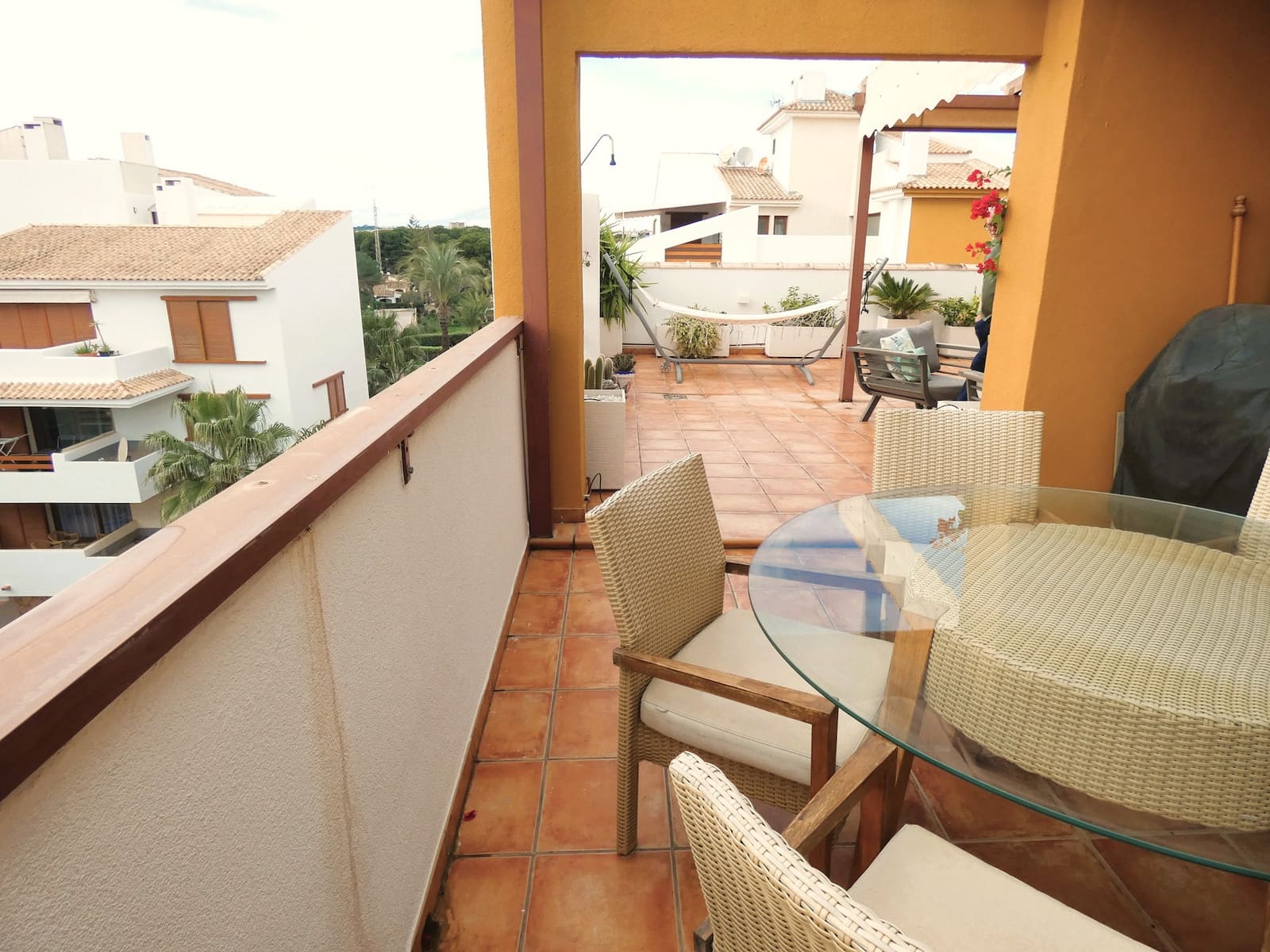 2 soverom Leilighet til salgs i Punta Prima med svømmebasseng garasje - € 375 000 (Ref: 9522853)