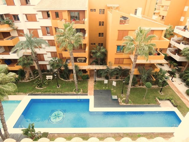 2 makuuhuone Huoneisto myytävänä paikassa Punta Prima, Torrevieja mukana uima-altaan 
autotalli - 375 000 € (Ref: 9522853)